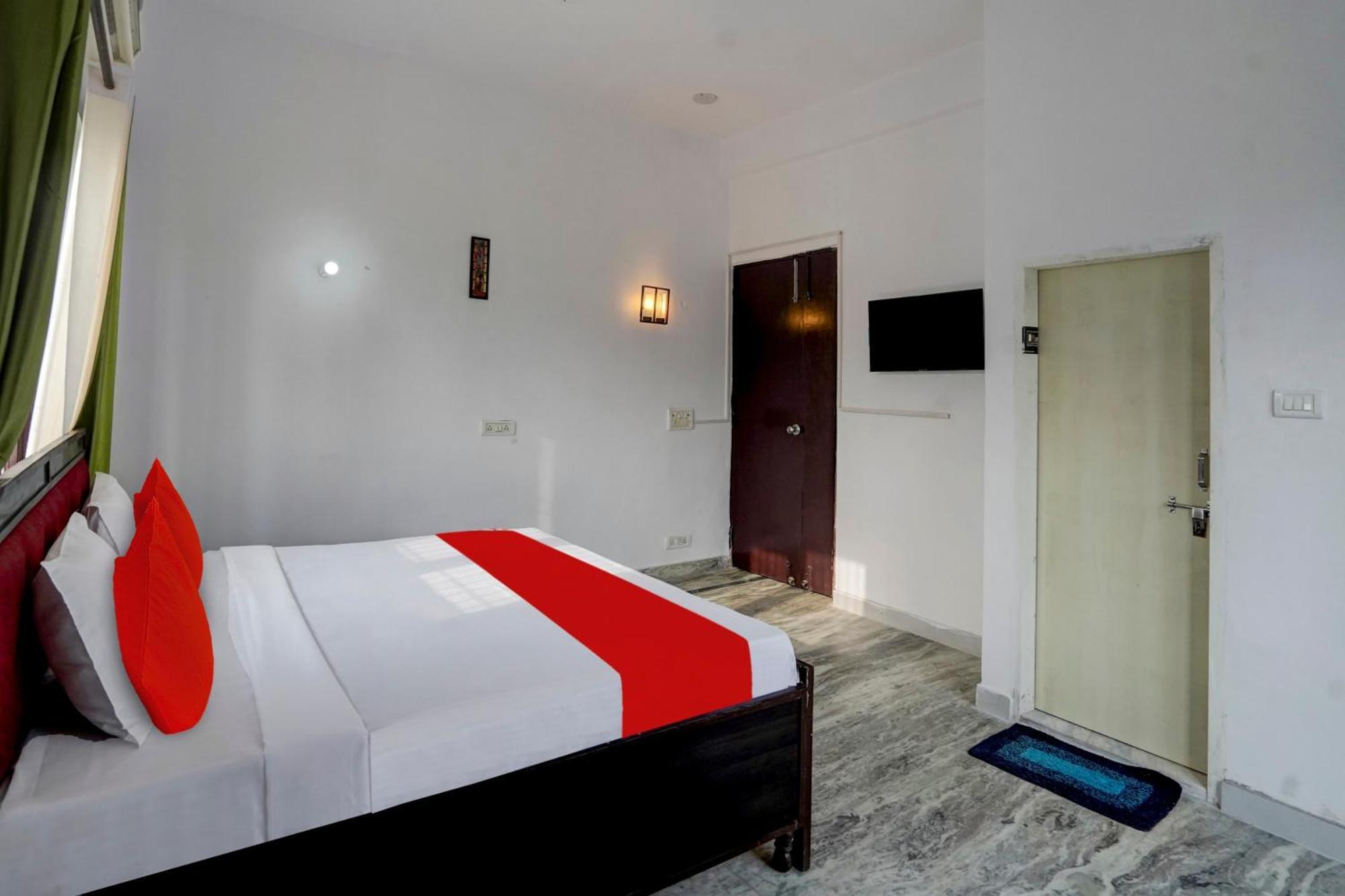 Hotel O Rest & Zone Hotel Greater Noida Exterior photo